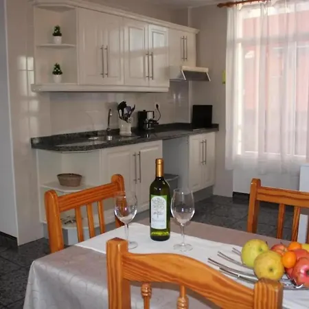 Cosy With Mountain View In 45 M² Balcony